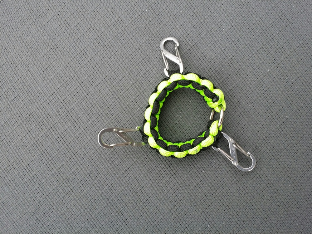 Paracord Bracelet Guy Ring and Mast (1)